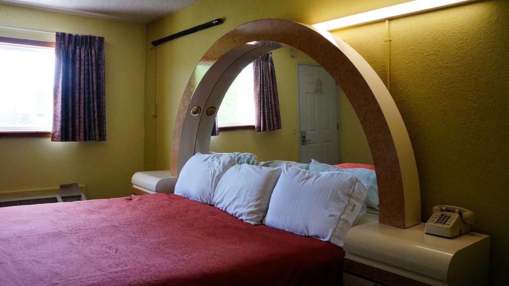 Royale Inn カンザス・シティ 部屋 写真